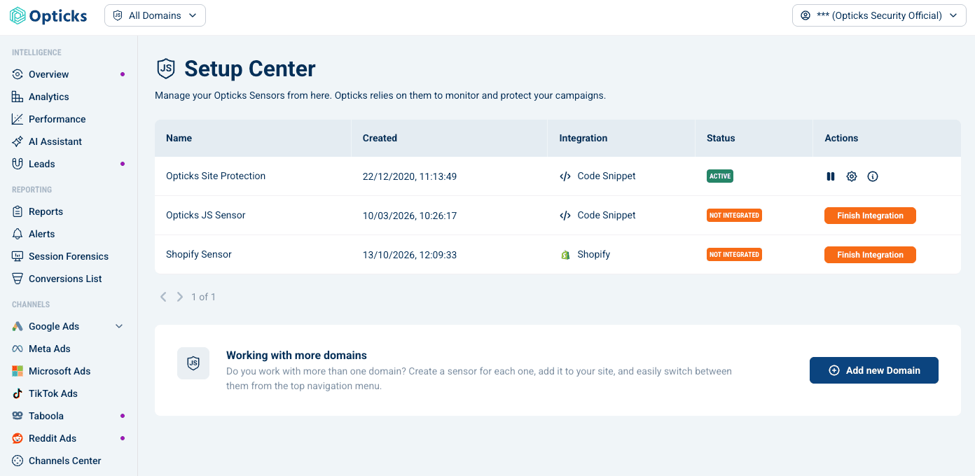 The Setup Center listing three sensors, with their creation date, integration method and status, and the Working with more domains box below.